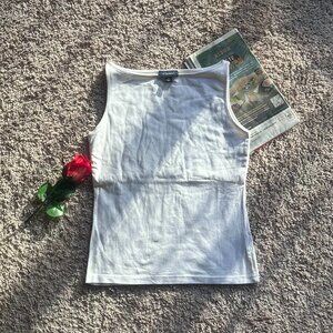 WITCHERY White Fitted Tank Top – S